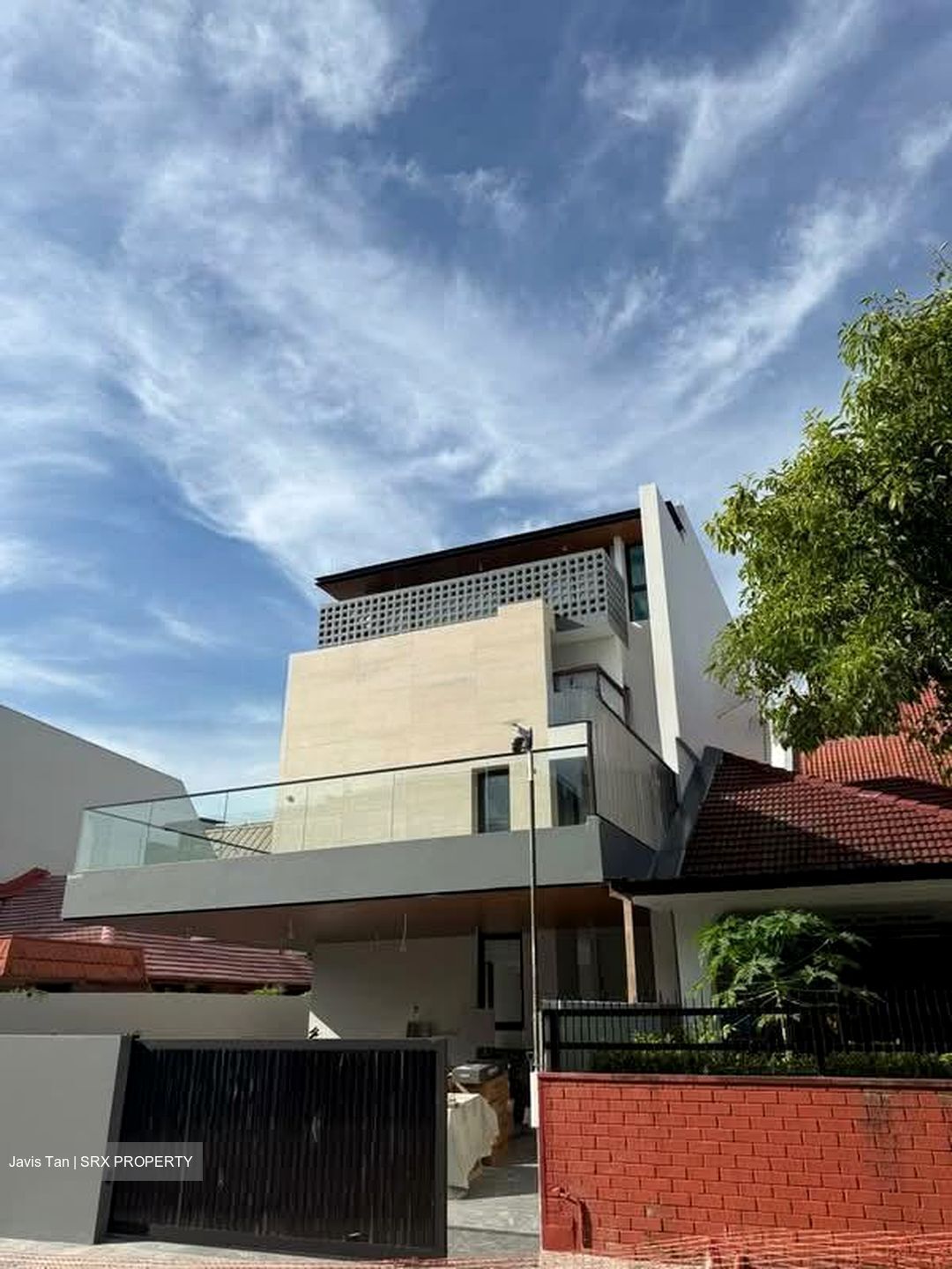 Serangoon Garden Estate (D19), Semi-Detached #556459101